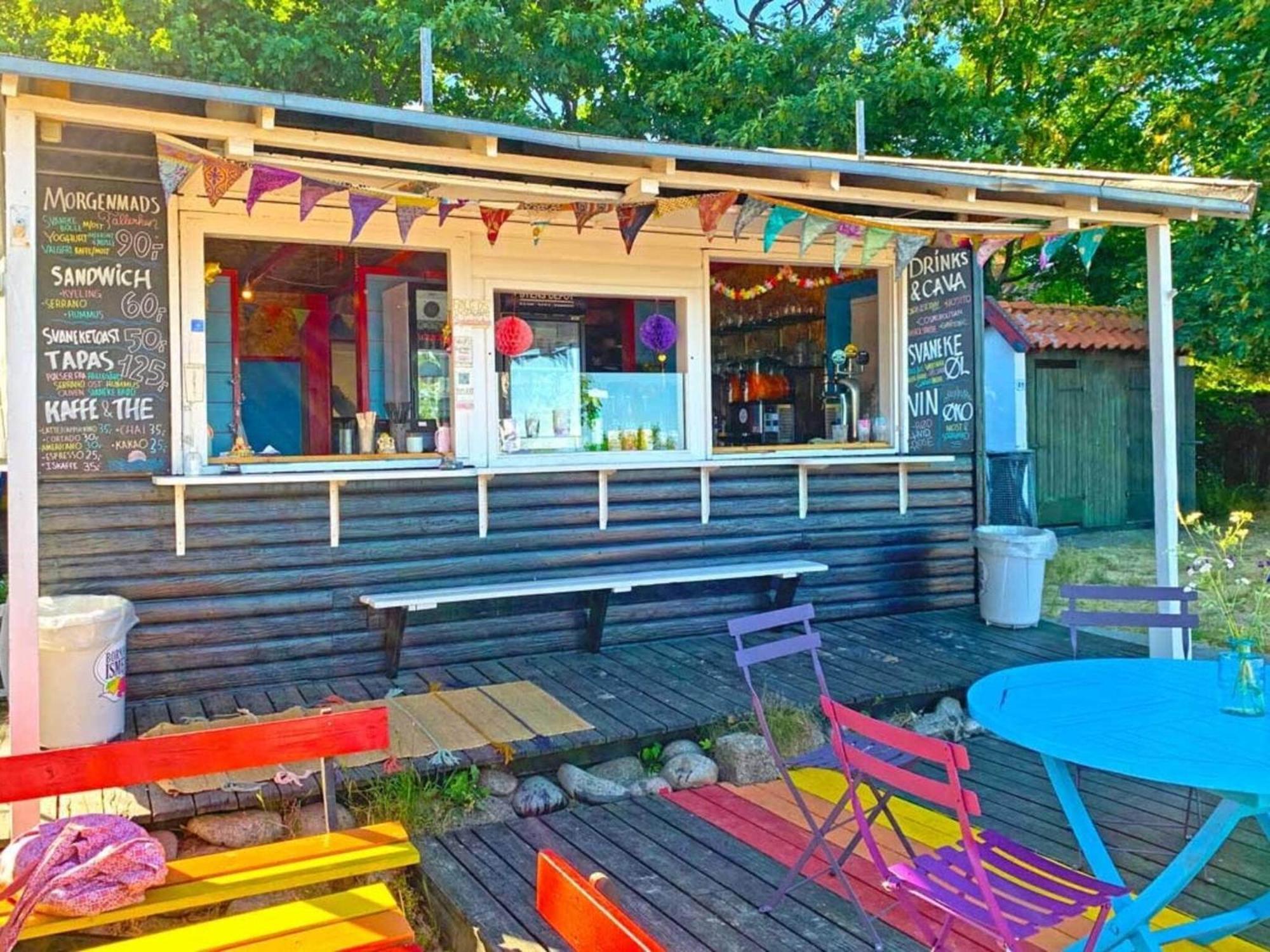 4 Person Holiday Home In Svaneke Esterno foto